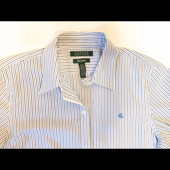 Ralph Lauren Tops - 🐎🐎WOMEN’S Ralph Lauren striped button up SZ M